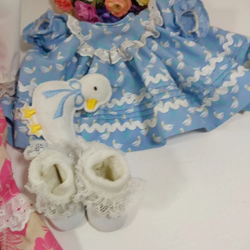 Vtg Lot Doll Clothes Accesories Irish Hawaiian Christening Duck Shoes Headband‎